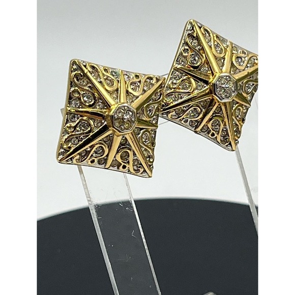 Swarovski Vintage Swan Square Gold Tone Rhinestone Clip On Earrings - Picture 3 of 16